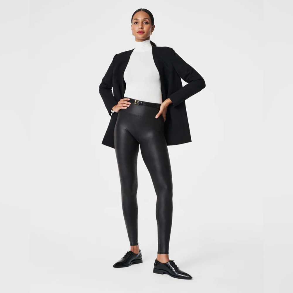 Spanx faux leather womens black leggings size Medium tummy control high waisted